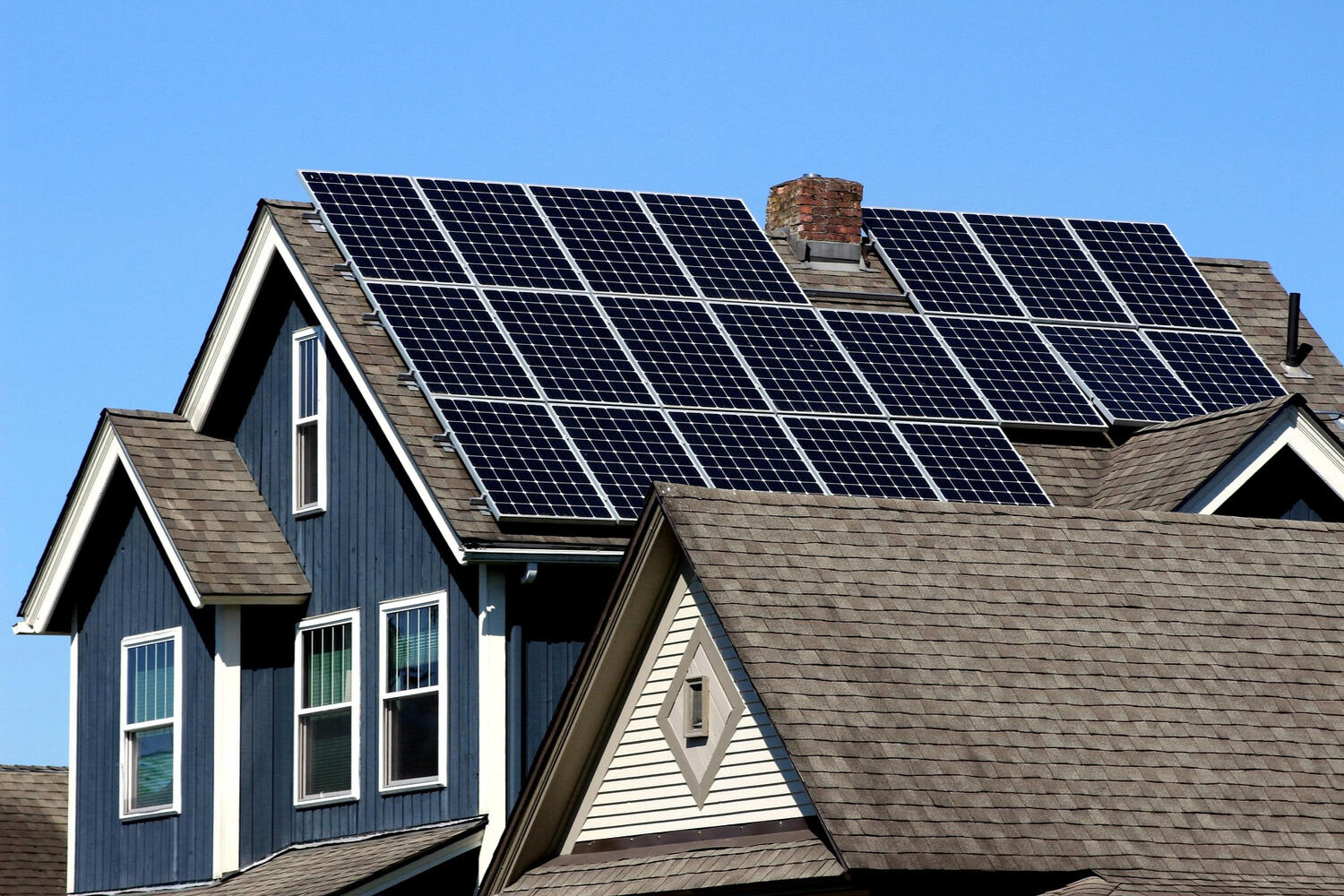 A Solar installation increases the value of your home solar-panels-on-a-blue-house